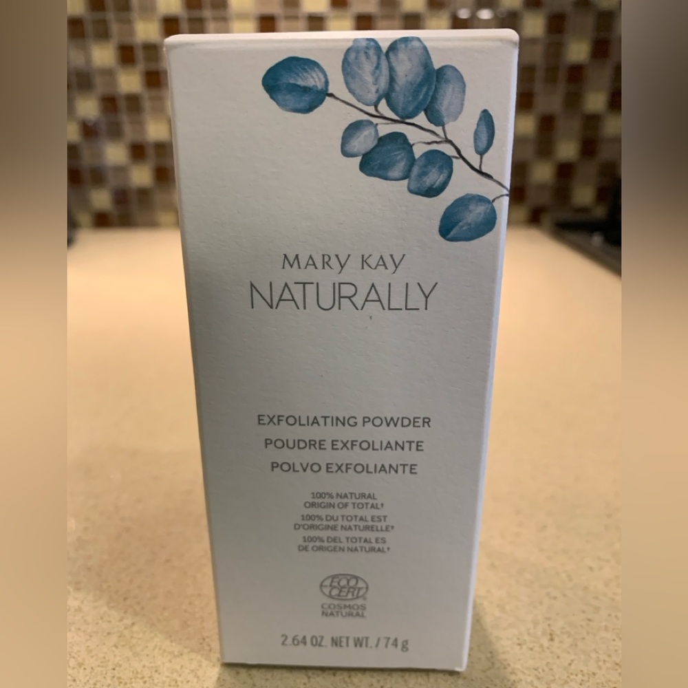 Mary Kay Naturally Exfoliating Powder